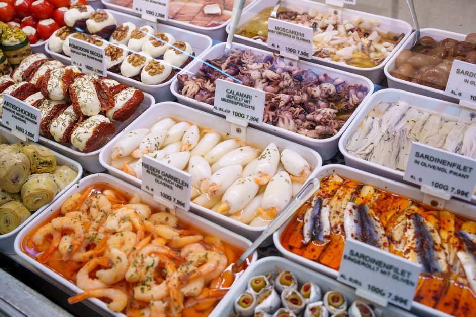 Maximizing Your Impact with Trade Show Displays