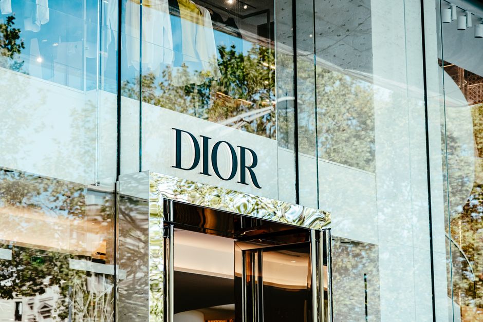 The Rise of Luxury Brand Resellers: Transforming the Fashion Landscape