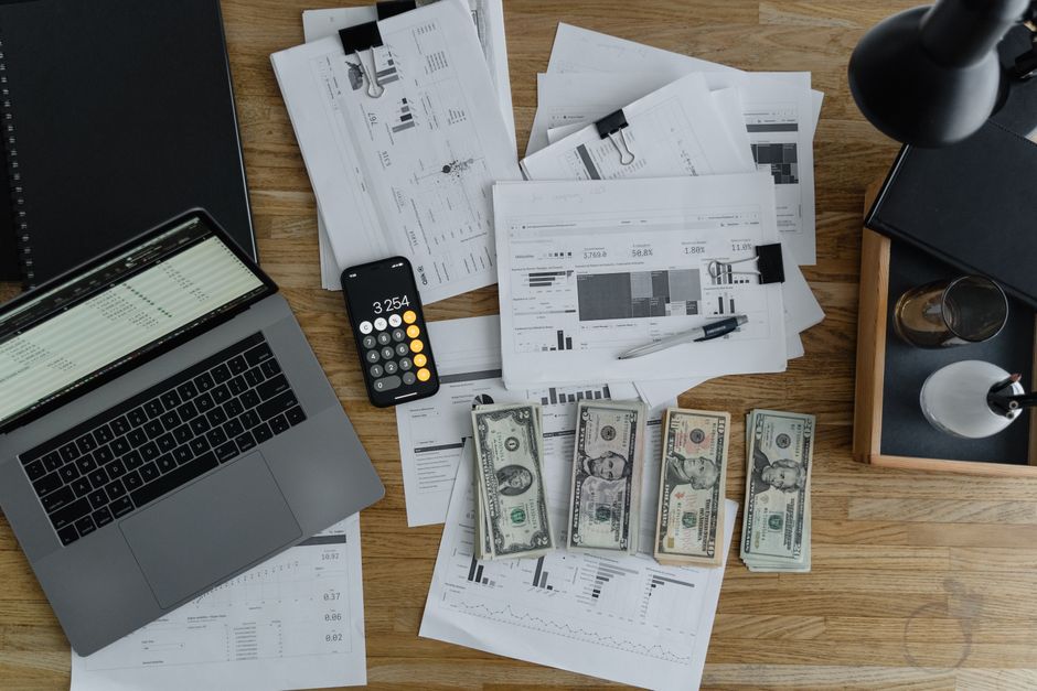 Unlocking the Benefits of Payroll Outsourcing for Your Business
