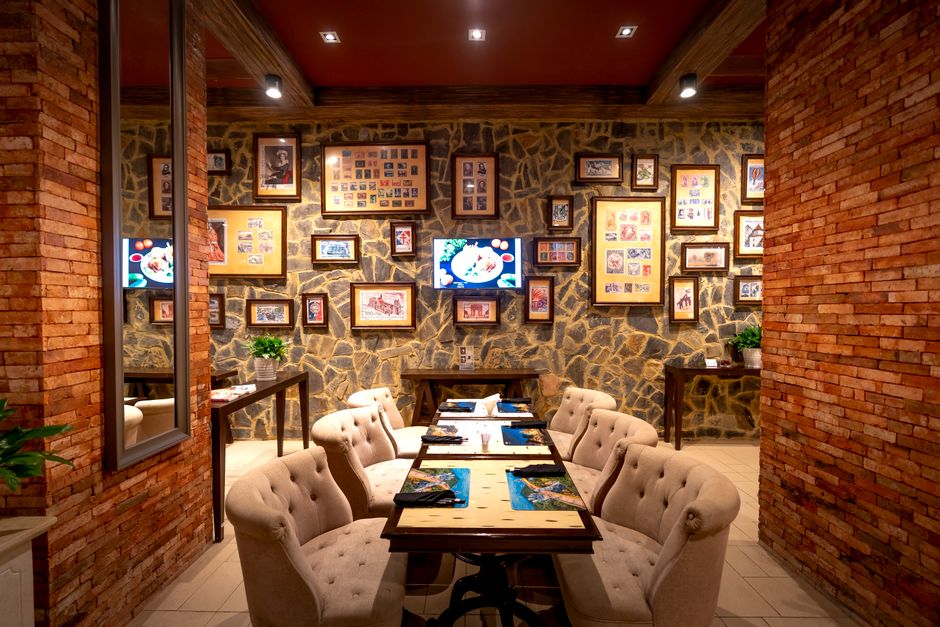 Transforming Dining Spaces: The Art of Restaurant Interior Design